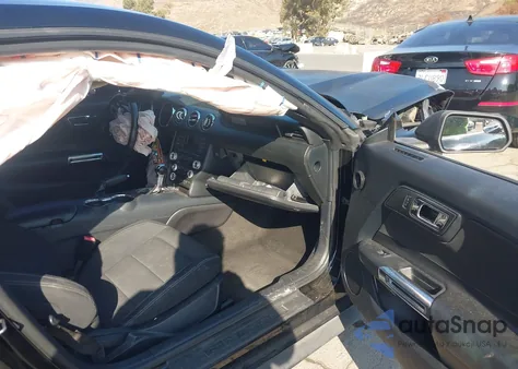 2015 Ford Mustang V6 из США, поврежденный, VIN 1FA6P8AMXF5306579